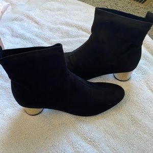 New in Box ladies black and silver booties
